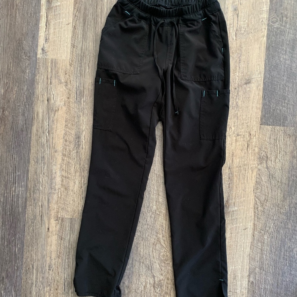 Women’s scrub pants